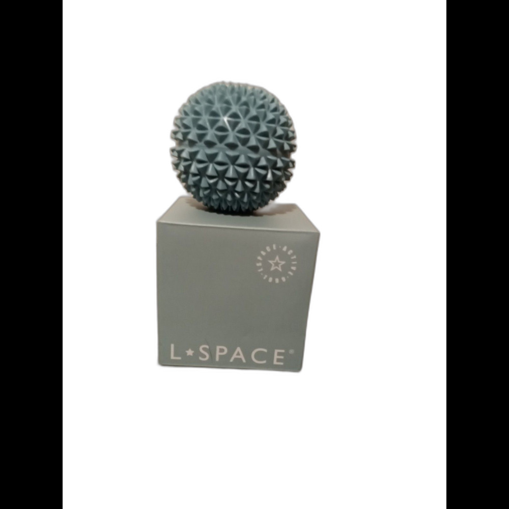 L*Space Vibrating Massage Ball New In Box Includes Batteries Blue